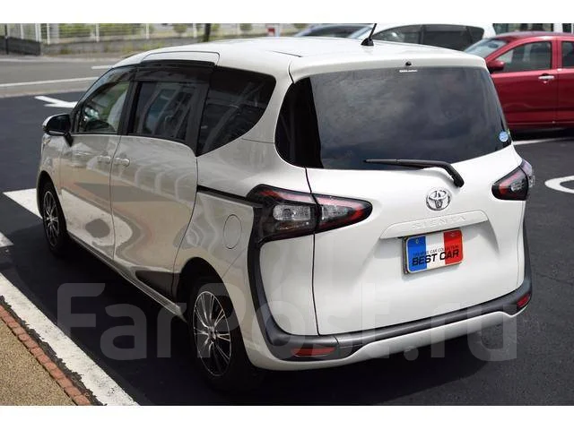 Toyota Sienta. �������, ��������, ������, �/�. ��� ����� �� ������������ ����