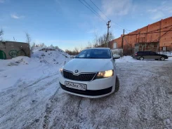 Skoda Rapid. ��������, ��������, 1.6 (90��.�.), ������, 240 000����. �� ����