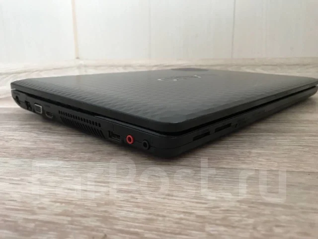 Sony VAIO. 15.6", 1,7����, ��� 4 ��, ���� 500���, WiFi: 1, Bluetooth: 1, ����������� �� 3��. ����