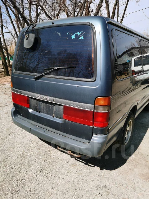 Toyota Hiace ����