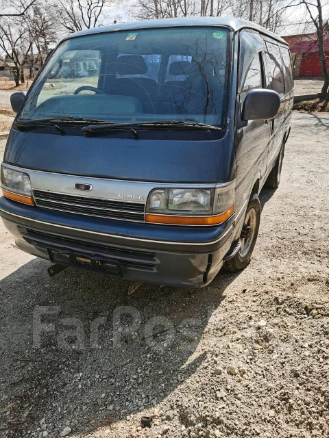 Toyota Hiace ����