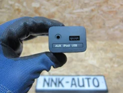������� USB Kia Sportage 3 96110-3W500 ����
