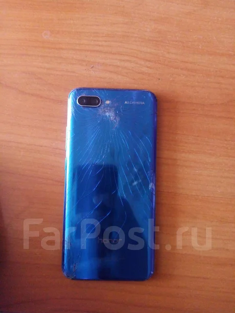 Honor 10. �/�, �����, 4G LTE, NFC ����
