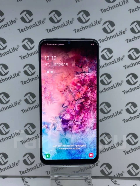 Samsung Galaxy A50. �/�, �����, 3G, 4G LTE, Dual-SIM, ����������, NFC ����