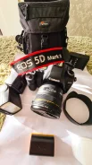 Canon EOS 5D Mark II ����