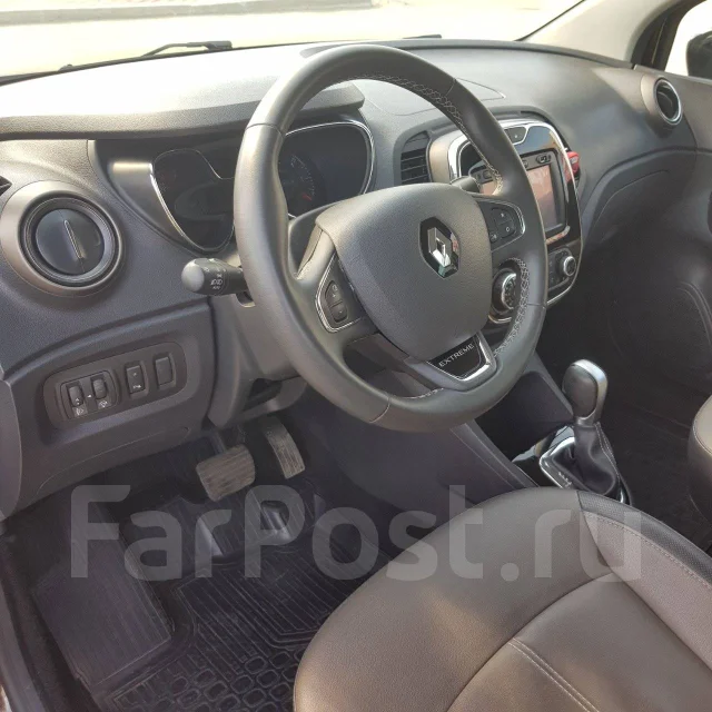 Renault Kaptur. ��������, ��������, 1.6 (114��.�.), ������, 31 700����. �� ����