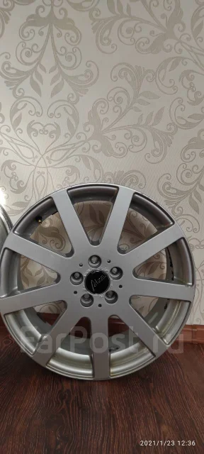 Alze. 7.0x17", 5x100, ET50 ����