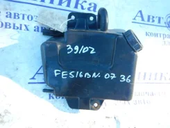 ����� �������������� Mitsubishi Canter [100039102] 500736 ����