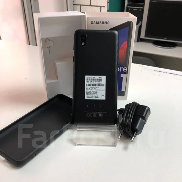 Samsung Galaxy A01. �����, ������, 3G, 4G LTE, Dual-SIM ����