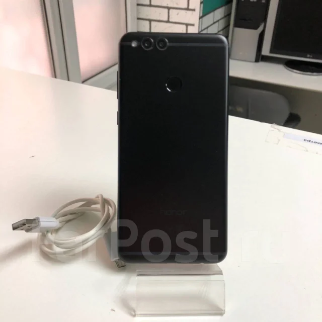 Honor 7X. �/�, ������, 3G, 4G LTE, Dual-SIM ����