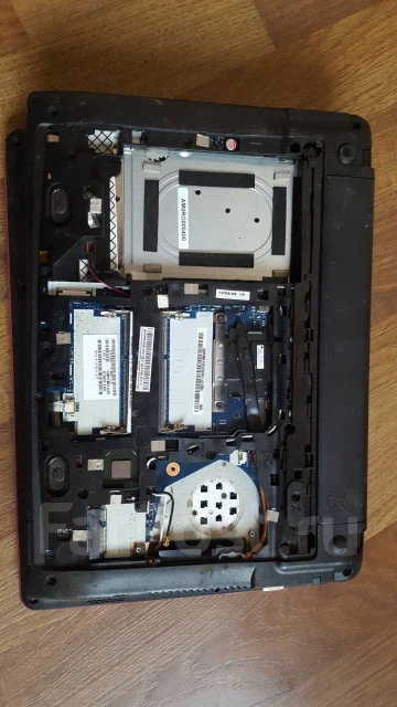 Acer Aspire E3-112. WiFi: 1, Bluetooth: 1 ����