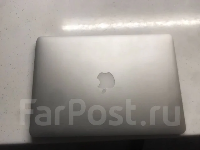 Apple MacBook Pro 15 2015 Mid MJLQ2. 13.4", 2,4����, ��� 8 ��, ���� 128���, ����������� �� 8��. ����