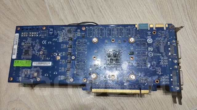 GeForce GTX 580 ����