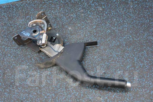 Не отпускает ручник мазда 6 gg - 91 фото