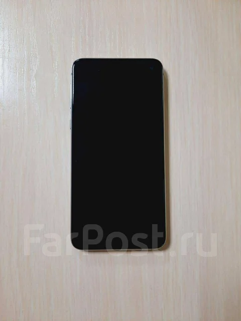 Samsung Galaxy S10e. �/�, �����, 3G, 4G LTE, Dual-SIM, ����������, NFC ����
