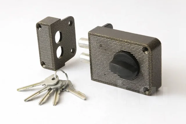 Замок накладной цилиндровый Зенит-ЗН-1-3 медь, новый, в наличии. Цена ...