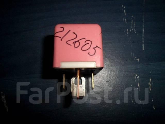 реле бензонасоса тойота королла 150