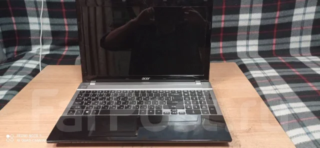 Acer Aspire V3-571G. 15.6", 2,5����, ��� 8 ��, ���� 500���, WiFi: 1, Bluetooth: 1, ����������� �� 2��. ����