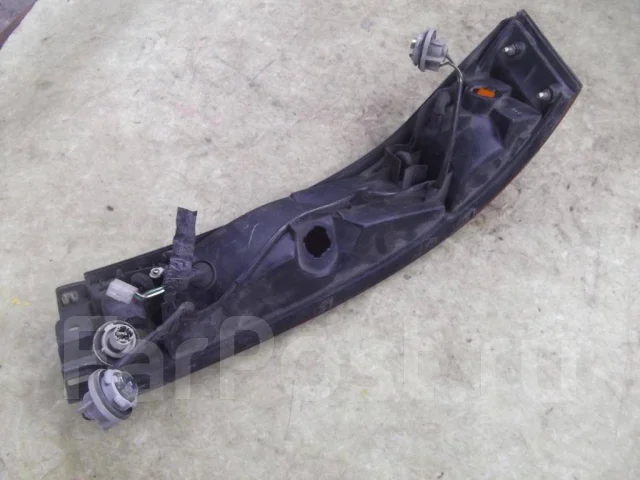 ������ Toyota Corsa, ����� 1698 ����