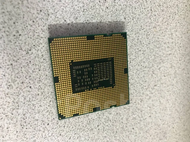 Intel Core i5-650 ����