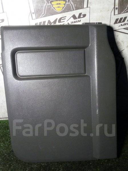 Двери бигхорн. Isuzu bighorn 1996 переднее стекло. Накладки для исузу бигхорн. Isuzu bighorn. Двери бигхорн.