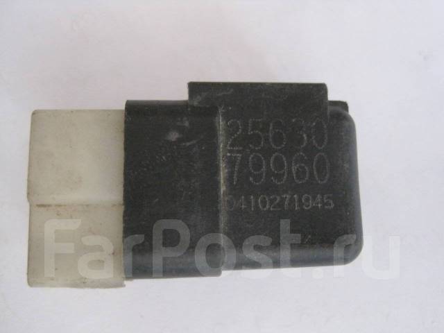 Реле сигнала ниссан. Реле стоп сигнала ниссан патфайндер r52. Реле сигнала ниссан. Реле сигнала ниссан кабстар. 25630-79960 разобрать.