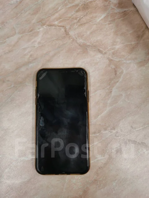 Apple iPhone Xr. �/�, ������, 3G, 4G LTE ����