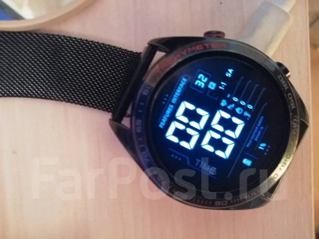 Honor Watch Magic. GPS, NFC, SIM-�����, IP67, IP68 ����