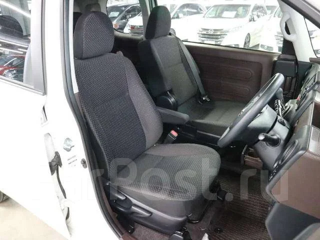 Toyota Spade. ��������, ��������, 1.5 (109��.�.), ������, 15 000����. ��, �/�. ��� ����� �� ������������ ����