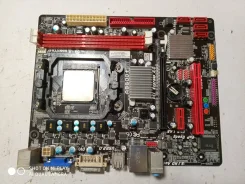 Socket AM3+ ����