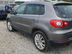 Volkswagen Tiguan ����