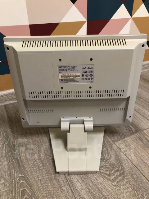 ������� Polyview PT-525N. 15" ����