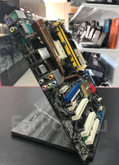 Socket AM2 ����