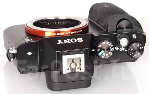 Sony Alpha ILCE-7. 20 � ����� ��, ���: 12� ����