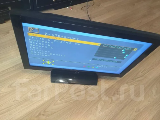JVC. LCD (��) ����