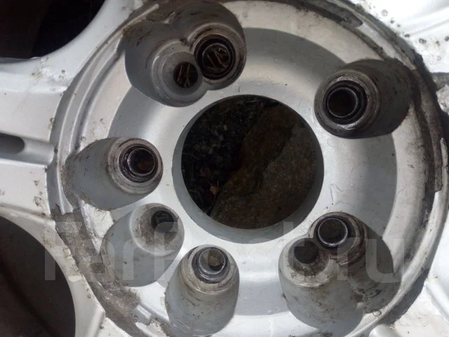 Fly. 7.0x17", 4x114.3, 5x114.3, ET32, �� 73���. ����