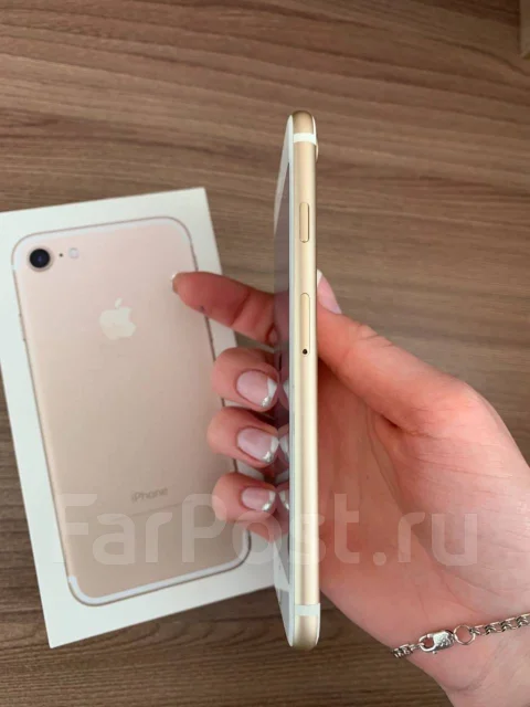 Apple iPhone 7. �/�, �������, 4G LTE ����