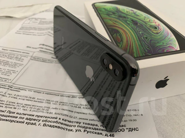 Apple iPhone Xs. �/�, �����, 3G, 4G LTE, NFC ����