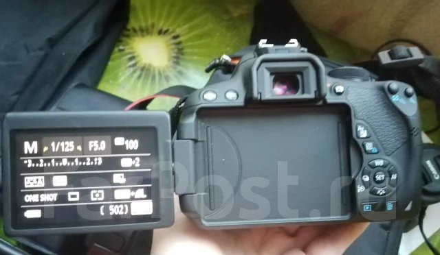 Canon EOS 700D ����