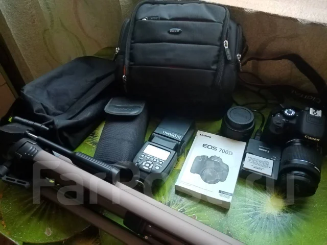 Canon EOS 700D ����