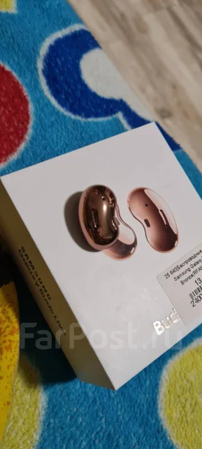 Samsung Galaxy Buds Live ����
