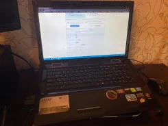 MSI GE70 0ND. 17", 2,4����, ��� 8 ��, ���� 320���, WiFi, Bluetooth, ����������� �� 1��. ����