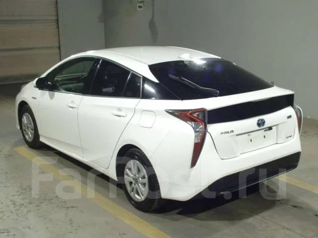 Toyota Prius. ��������, 4wd, 1.8, ������, 1����. ��, �/�. ��� ����� �� ������������ ����