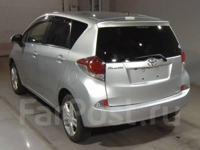 Toyota Ractis. ��������, 4wd, 1.5, ������, 1����. ��, �/�. ��� ����� �� ������������ ����