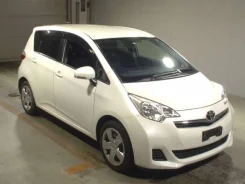 Toyota Ractis. ��������, ��������, 1.5, ������, 1����. ��, �/�. ��� ����� �� ������������ ����