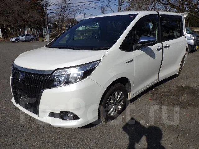 Toyota Esquire. ZWR80G ����