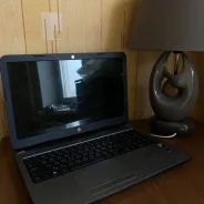 HP 15-g213ur. 15.6", 2,0����, ��� 8 ��, ���� 1 000���, WiFi, Bluetooth ����
