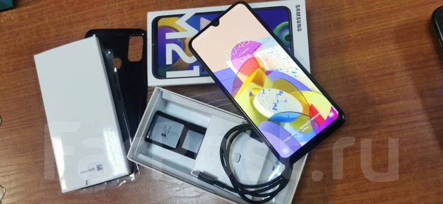 Samsung Galaxy M21. �/�, ������, 4G LTE, Dual-SIM, ����������, NFC ����