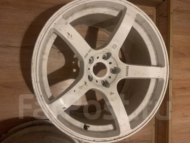 Forgiato. x18", 5x100 ����