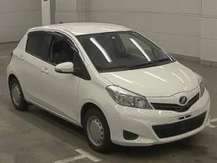 Toyota Vitz. ��������, 4wd, 1.3, ������, 1����. ��, �/�. ��� ����� �� ������������ ����